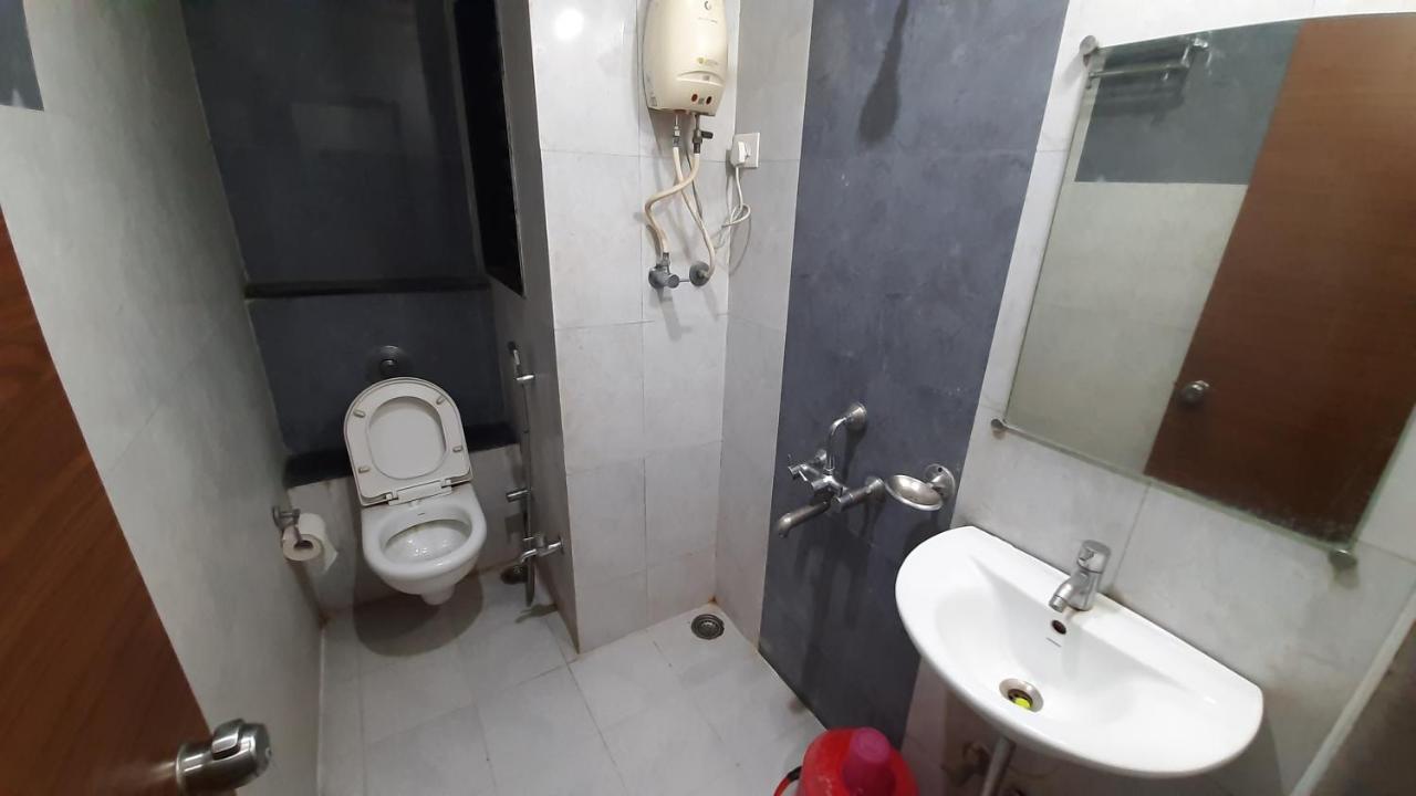 City Palace Hotel होटल सिटी पैलेस Nászik Kültér fotó